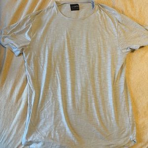 Cuts Clothing Short Sleeve Shirt XL Color: Light Blue